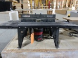 CRAFTSMAN 1 1/2 H.P. ROUTER WITH TABLE