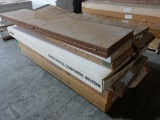 STACK OF ASSORTED BIFOLD DOORS, APPROX. 11 SETS