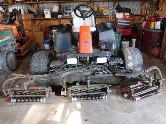 JACOBSEN RIDE ON FAIRWAY REEL MOWER, MODEL LF-3400,