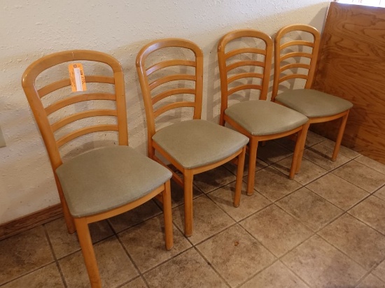 SET OF (4) CHAIRS, HORIZONTAL SLAT BACK, WOOD FRAME,