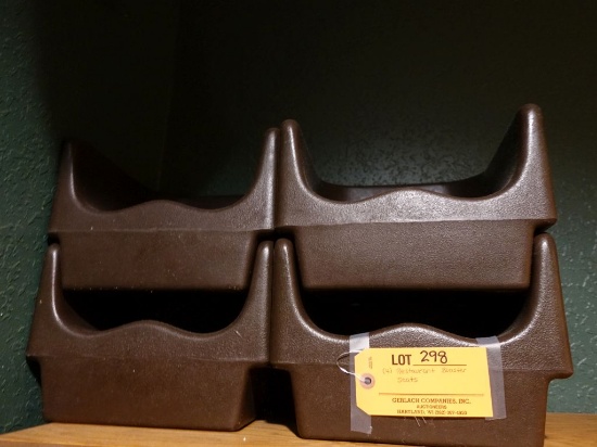 (4) RESTAURANT BOOSTER SEATS