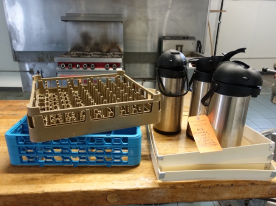3 COFFEE HOT POTS, 4 PLASTIC DIVIDERS AND