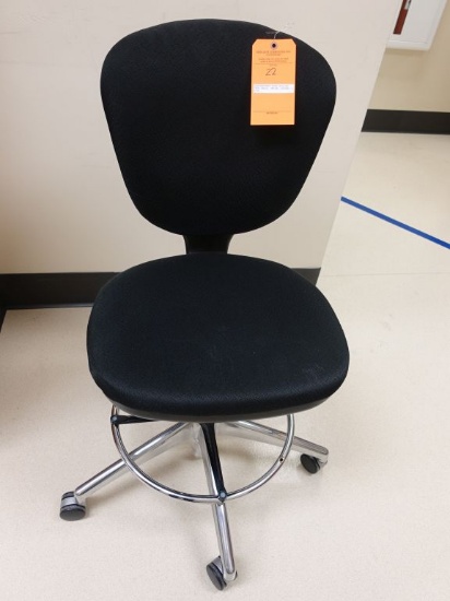 LAB/ACHITECT HIGH ROLLING TASK CHAIR, SWIVEL CASTERS & KICK