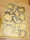 TRAY WITH ASSORTED COOKIE CUTTERS