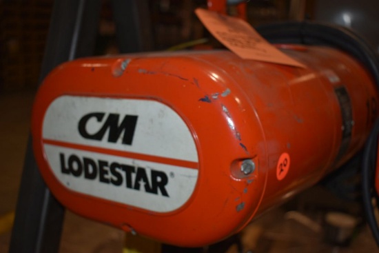 CM LODESTAR CHAIN HOIST, MODEL J2,