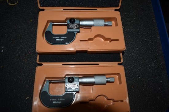 (2) MITUTOYO 0-25mm MICROMETERS WITH CASES