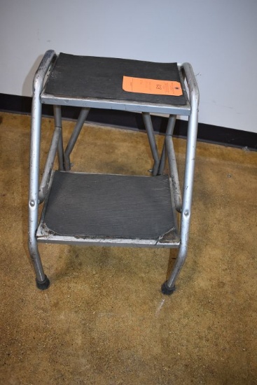 METAL TWO STEP STEP STOOL, 22" HIGH