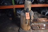 OIL DISPENSER