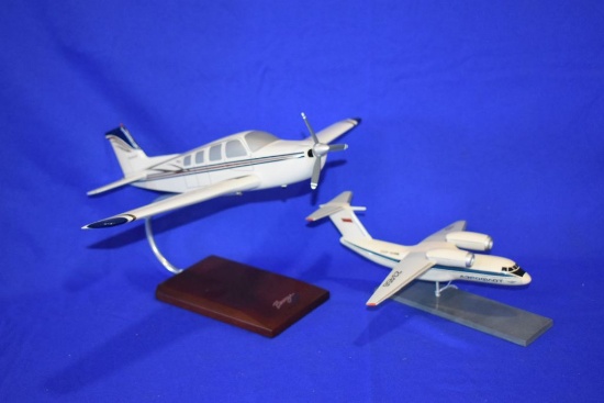(2) MODEL AIRPLANES, BEECH AEROFLOT ANTONOV AN-72 AND
