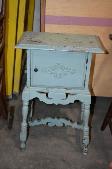 SMALL ORNATE SINGLE DOOR CABINET, 17" X 11" X 27"H,