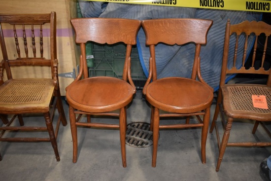PAIR OF WOODEN CHAIRS, OAK