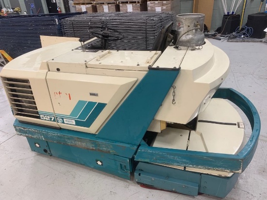TENNANT POWER SCRUBBER