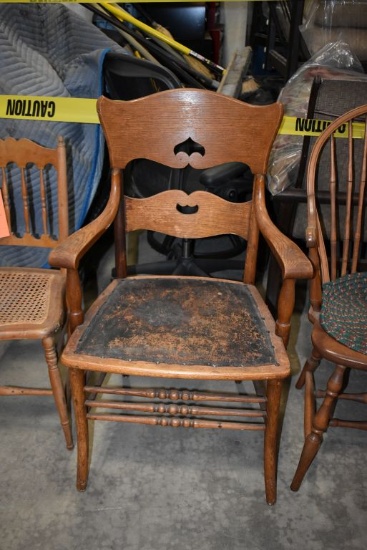 OAK ARM CHAIR, LEATHER SEAT