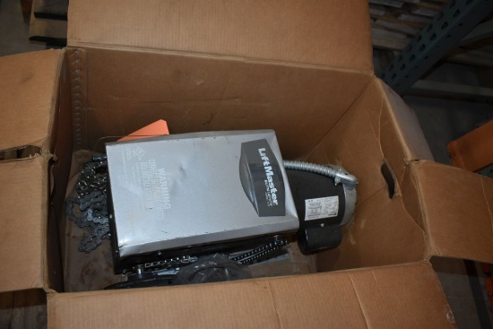 LIFTMASTER ELITE SERIES LOGIC 4.0 COMMERCIAL DOOR OPENER, 3/4 HP