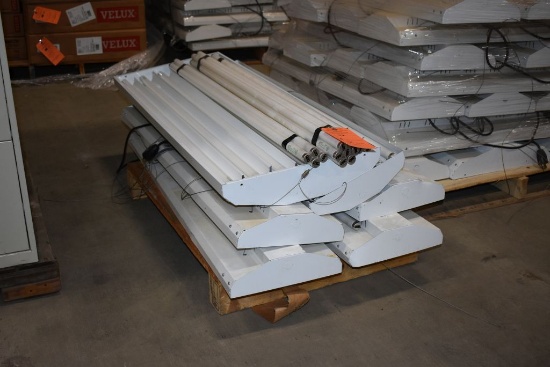 (6) CEILING LIGHTS, WHITE, INCLUDES BULBS