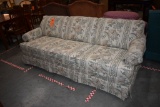 3 SECTION COUCH, WHITE FLOWER MATERIAL, 30