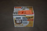 QUALITY CRAFT HALOGEN WORK LIGHT, NEW