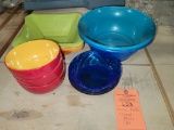 MISC. PLASTIC COLORED BOWLS (18)