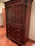 HENREDON CABINET, 2 LARGE DOORS, 3 DRAWERS,