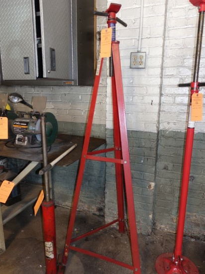 TWO TON CAPACITY UNDER HOIST STAND