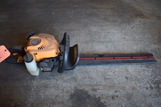 POULAN PRO PP2822 24" GAS POWERED HEDGE TRIMMER