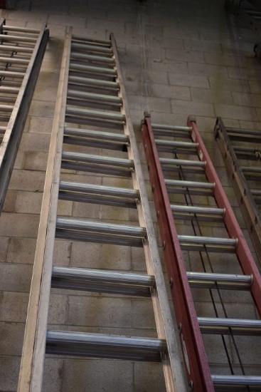 40' WERNER ALUMINUM EXTENSION LADDER