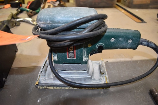 METABO HALF SANDER