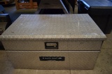 DIAMOND PLATE TRUCK BED TOOLBOX, NO LATCH,