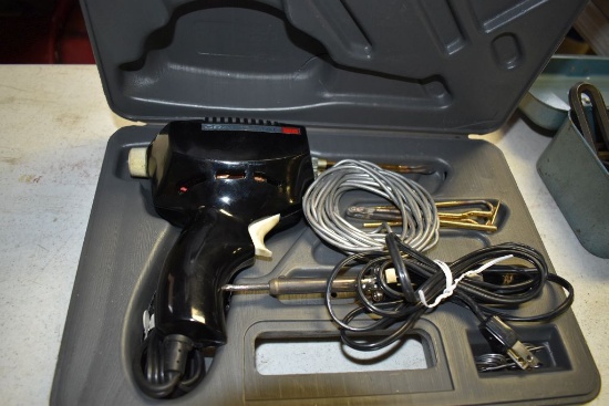 CRAFTSMAN ELECTRIC SOLDERING IRON WITH CASE