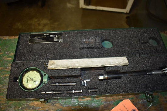 FEDERAL .0001 RC21 DIAL BORE GAUGE WITH CASE