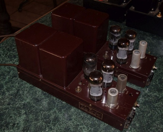 PAIR OF FISHER TUBE AUDIO MONOBLOCK AMPS, MODEL 100,