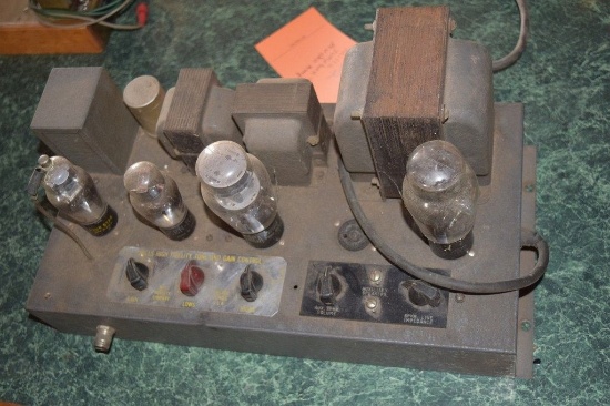 MILLS JUKEBOX TUBE AUDIO AMP