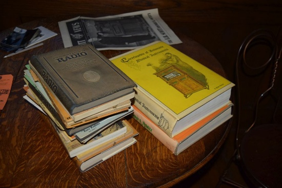 ASSORTED VINTAGE BOOKS; VINTAGE RADIO,
