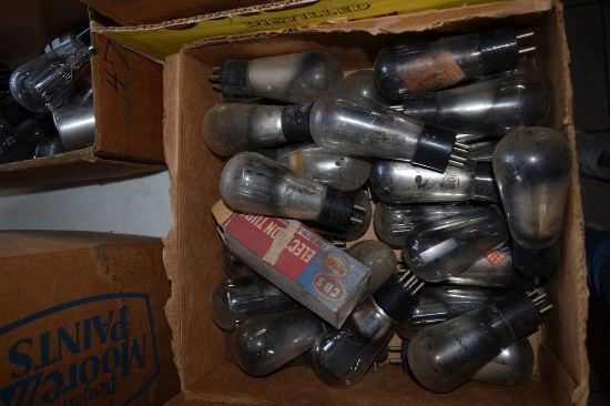 BOX OF VINTAGE USA ELECTRON TUBES,