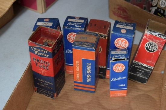 BOX OF VINTAGE USA ELECTRON TUBES,