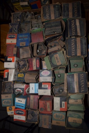 BOX OF VINTAGE USA ELECTRON TUBES,