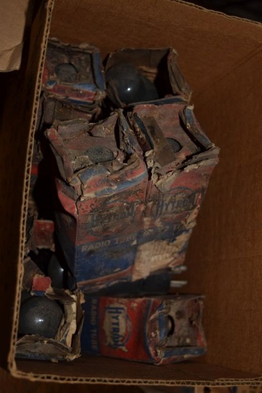 BOX OF VINTAGE USA ELECTRON TUBES,