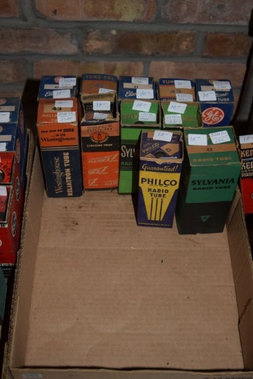 BOX OF VINTAGE USA ELECTRON TUBES,