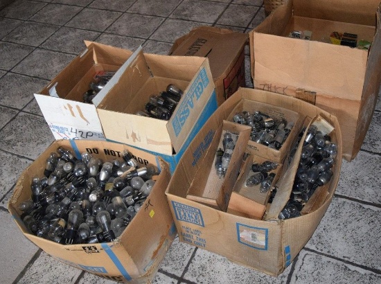 (6) BOXES OF VINTAGE USA ELECTRON TUBES,