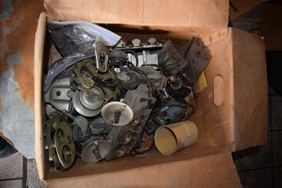 VARIOUS WURLITZER AND GABLES JUKEBOX PARTS