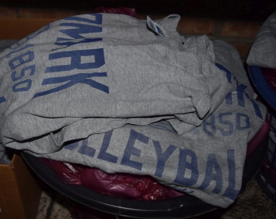 BASKET WITH LARGE T-SHIRTS - LANDMARK VOLLEYBALL