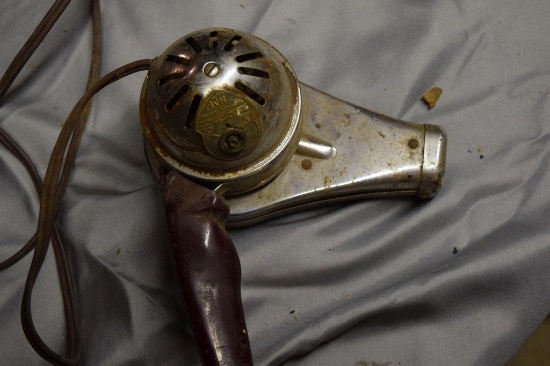 KM VINTAGE HAIR DRYER