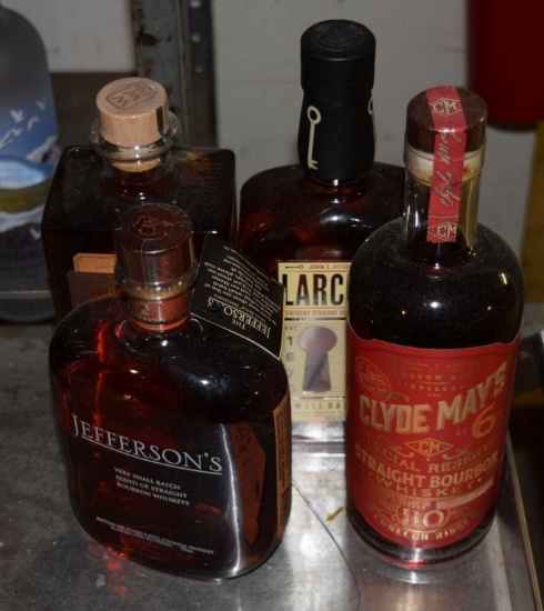 (4) BOTTLES OF ALCOHOL, JEFFERSON'S, CLYDE MAYS,