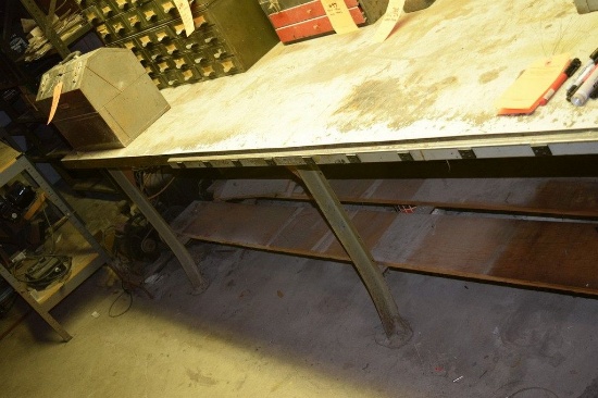9' x 3' x 3' WORKBENCH WITH VISE, NO OTHER CONTENTS