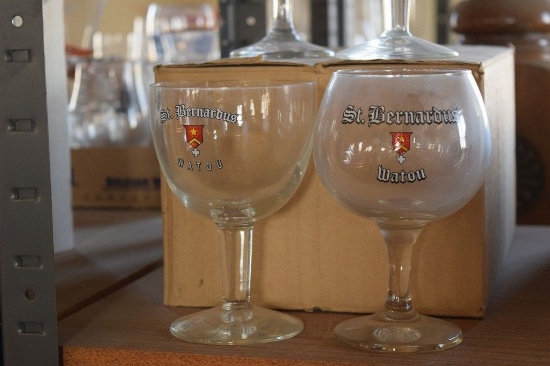 (10) ST. BERNAR GLASSES