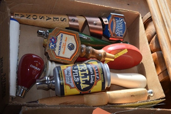 BOX OF MISC. ASSORTED BEER TAP HANDLES
