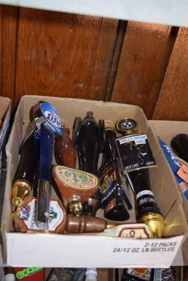 BOX OF MISC. ASSORTED BEER TAP HANDLES
