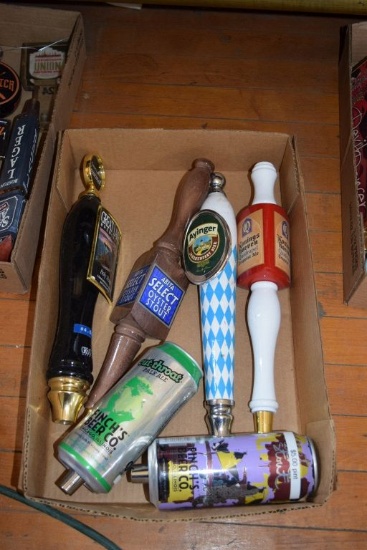 BOX OF MISC. ASSORTED BEER TAP HANDLES