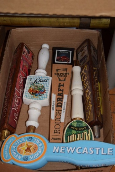 BOX OF MISC. ASSORTED BEER TAP HANDLES