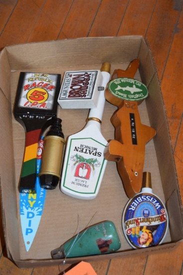 BOX OF MISC. ASSORTED BEER TAP HANDLES